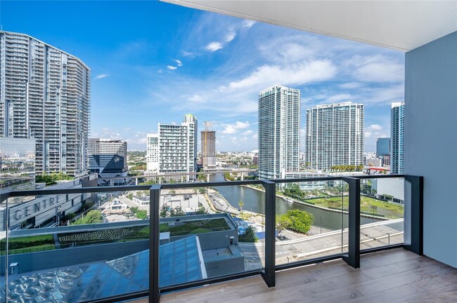 property at 68 SE 6th St