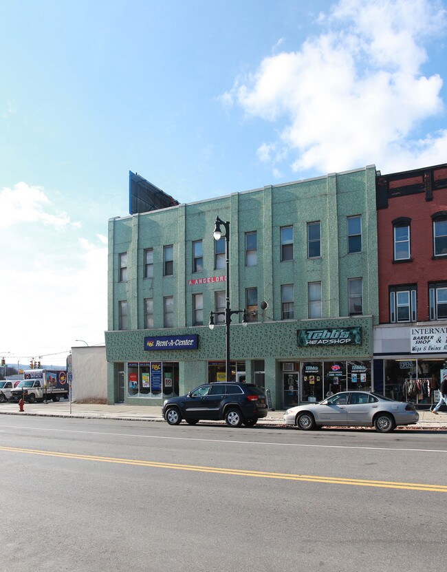 501-515 N Salina St