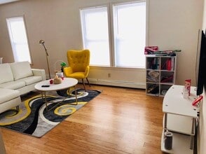 82 Medford St in Malden, MA - Building Photo - Building Photo