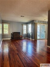826 Edpas Rd in New Brunswick, NJ - Foto de edificio - Building Photo