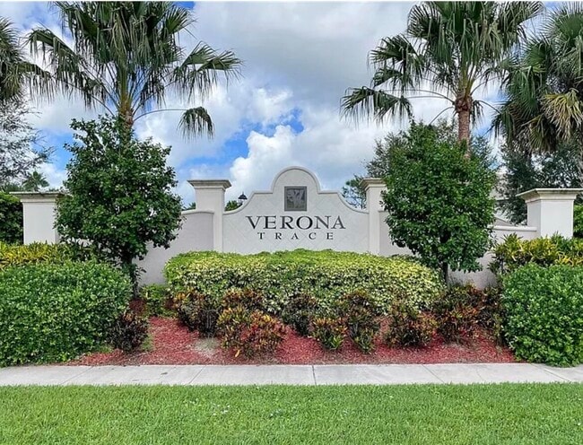 property at 862 S Verona Trace Dr