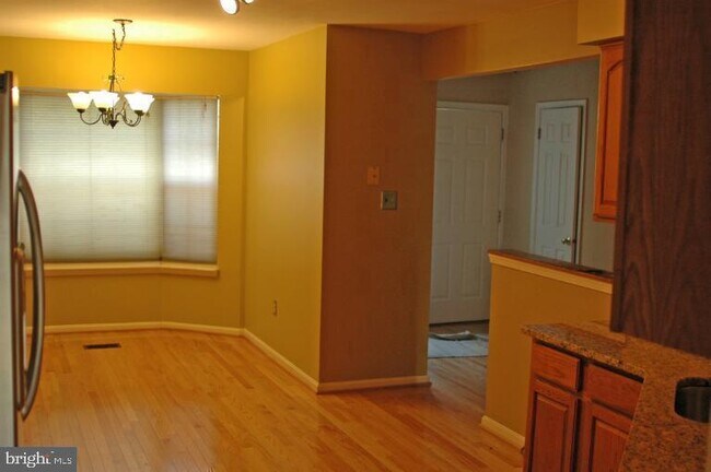 1430 Wake Forest Dr in Gaithersburg, MD - Building Photo - Building Photo