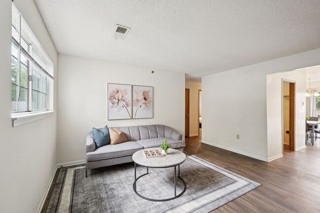 1930 Kenridge Pkwy