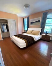 832 Huntington Ave, Unit 3 in Boston, MA - Foto de edificio - Building Photo