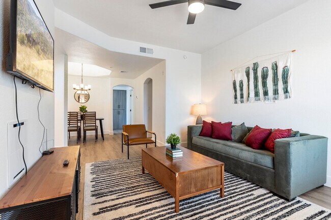 15608 N 71st St in Scottsdale, AZ - Building Photo - Building Photo