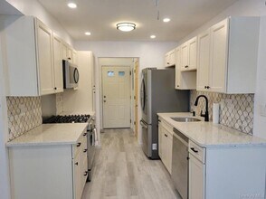 100 Hillside Dr in Scotchtown, NY - Building Photo - Building Photo