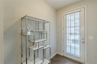 5725 Radford Loop in Fairburn, GA - Building Photo - Building Photo