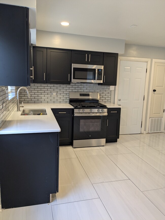 7501 S Eggleston Ave, Unit 1