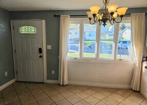 1409 2nd West Hill Dr in Great Falls, MT - Building Photo