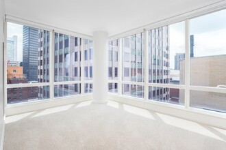 1 Franklin St, Unit #1510 in Boston, MA - Building Photo - Building Photo