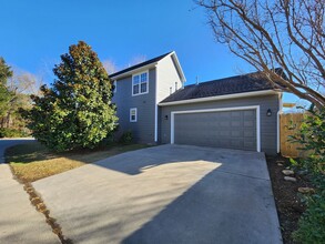 50 Cotton Creek Cir in Black Mountain, NC - Building Photo - Building Photo