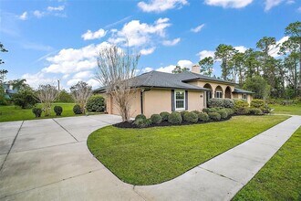 29319 Old Mill E in Tavares, FL - Building Photo - Building Photo