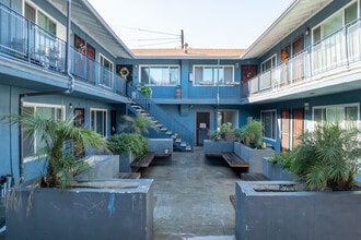 1495 Peterson Ave in Long Beach, CA - Building Photo - Building Photo