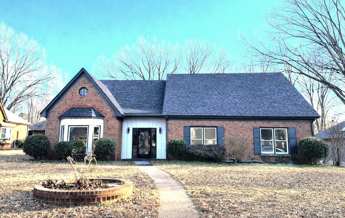 6725 Kirby Trace Cove in Memphis, TN - Building Photo