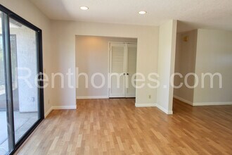 2822 Mesa Dr in Oceanside, CA - Building Photo - Building Photo