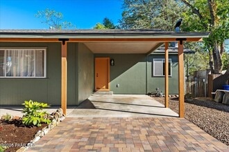 1810 Meadowbrook Rd in Prescott, AZ - Building Photo - Building Photo