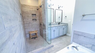 11925 Field St in Cornelius, NC - Building Photo - Building Photo