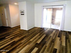10405 Ashwood Dr in El Paso, TX - Building Photo - Building Photo
