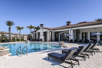 Venetian Isle in Windermere, FL - Foto de edificio - Building Photo