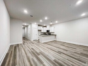 9455 Nature Crk Ln in Bellview, FL - Building Photo - Building Photo