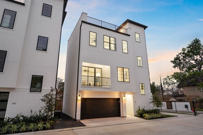 8708 Ojeman Villas Dr in Houston, TX - Building Photo - Building Photo