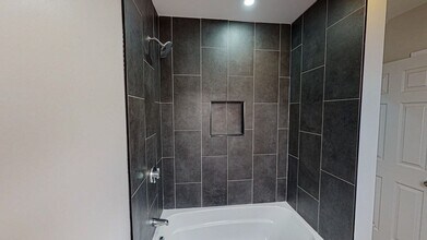 109 Deering Rd, Unit #3 in Boston, MA - Building Photo - Building Photo