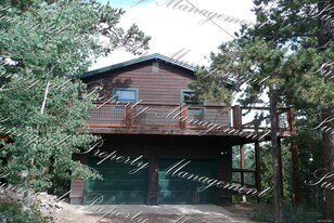 10 Leon Ln in Golden, CO - Building Photo
