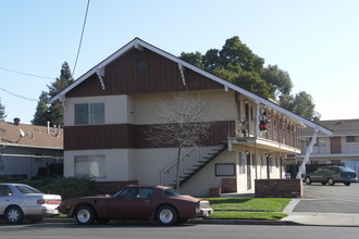 26222 Gading Rd in Hayward, CA - Building Photo - Building Photo