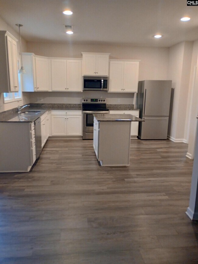 21 Orchard Dr in Elgin, SC - Building Photo - Building Photo