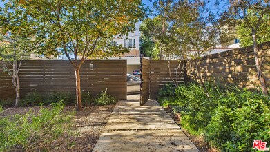 3507 Marathon St in Los Angeles, CA - Building Photo - Building Photo