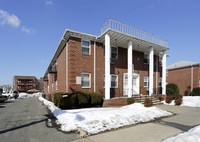 Jefferson Manor  II in Passaic, NJ - Foto de edificio - Building Photo