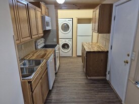 408 E 6th Ave in Helena, MT - Building Photo