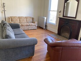 931 E State St in Ithaca, NY - Building Photo