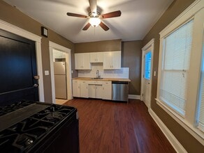 1560 Coutant Ave in Lakewood, OH - Building Photo - Building Photo