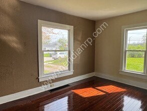 2922 Manford St in Fort Wayne, IN - Building Photo - Building Photo