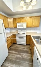 2860 W Centennial Dr in Littleton, CO - Foto de edificio - Building Photo