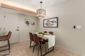 4279 N River Grove Cir in Tucson, AZ - Building Photo - Building Photo