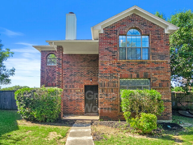 property at 6128 Los Robles Ln