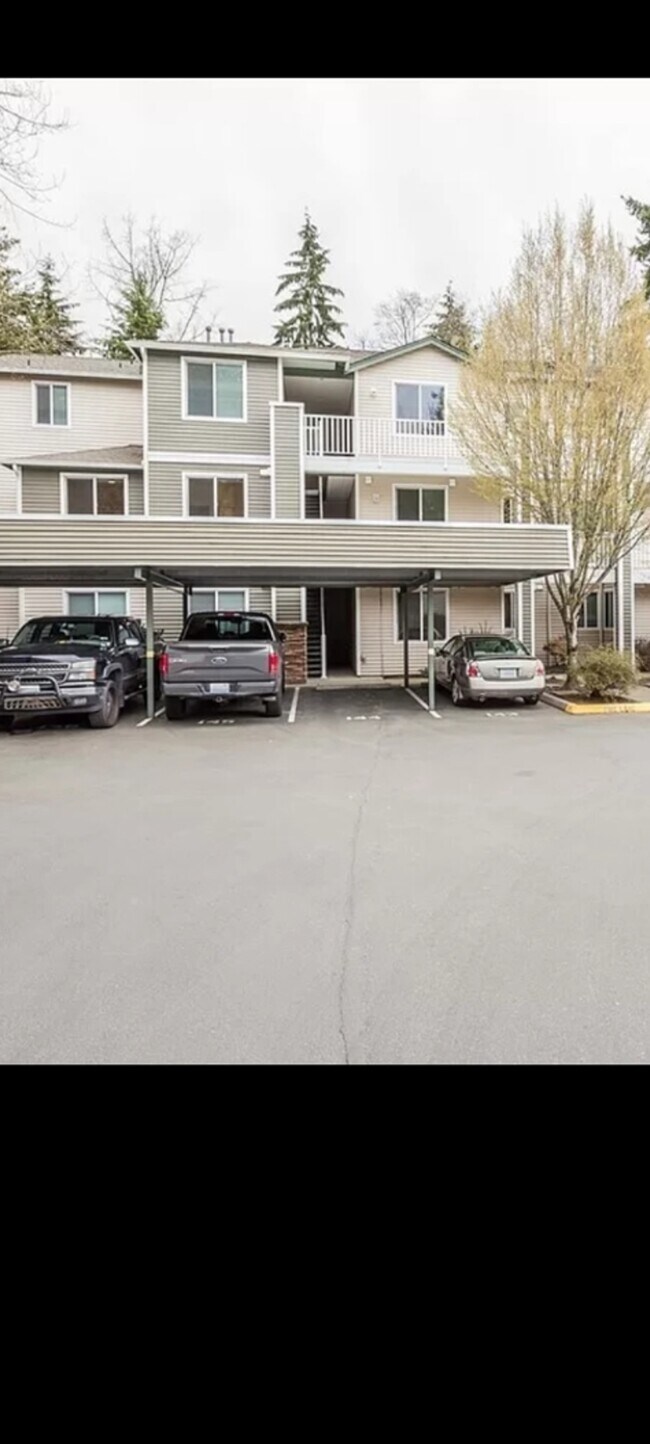 12530 Admiralty Way Rentals in Everett, WA