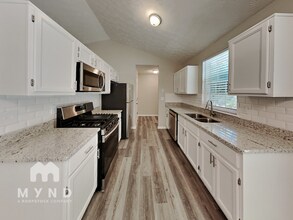 264 Fennel Wy SW in Atlanta, GA - Building Photo - Building Photo