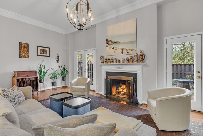 property at 678 Timber Ln