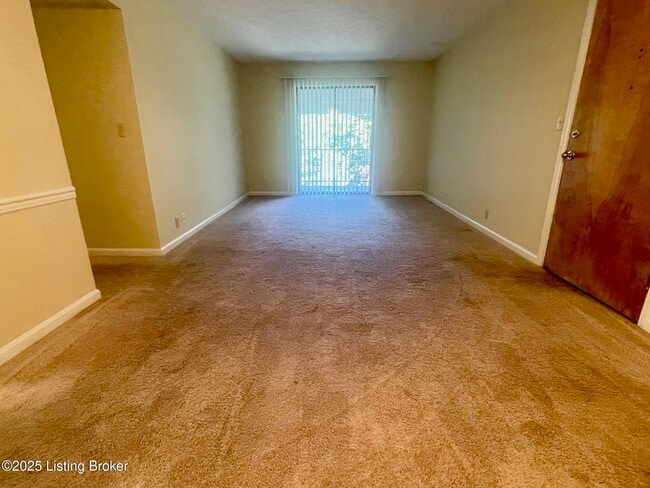 2214 Sherwood Ave in Louisville, KY - Building Photo - Building Photo