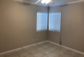 2086 Irving Ave in San Diego, CA - Building Photo - Building Photo