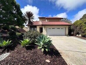 2951 Butler St in Oceanside, CA - Building Photo - Building Photo