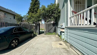 760 18th St in Oakland, CA - Building Photo - Building Photo
