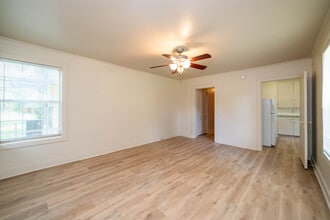 1508 S 12th St, Unit 1508 in Longview, TX - Building Photo - Building Photo