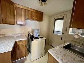5011 Noblestown Rd, Unit 5011 in Oakdale, PA - Building Photo - Building Photo