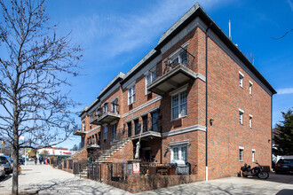 1109 Prospect Ave in Brooklyn, NY - Building Photo - Building Photo