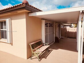 13003 NW 8th Terrace in Miami, FL - Building Photo - Building Photo