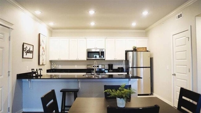 Highland Park Apartments in Springdale, AR - Foto de edificio - Building Photo